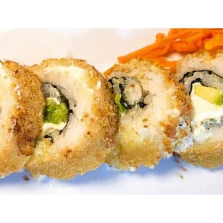 Tres Quesos Roll